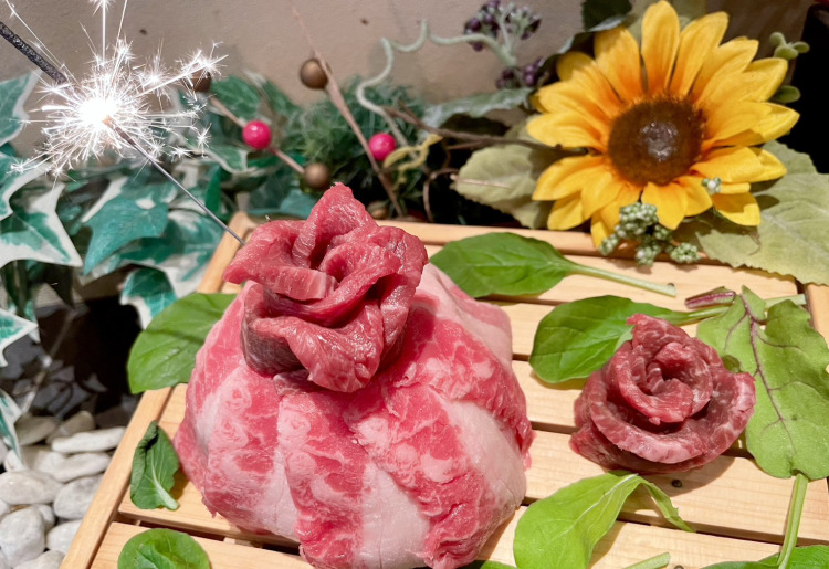 【肉ケーキ】